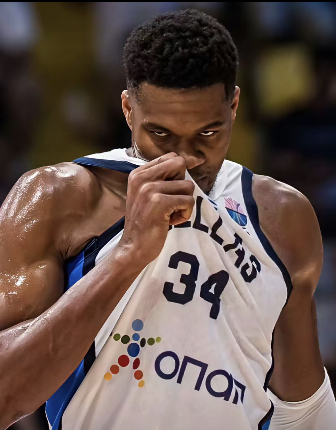 开云APP下载-集结日华盛顿奇才备战欧篮联，回应争议细节曝光，引发热议，身体对抗强度拉满的简单介绍